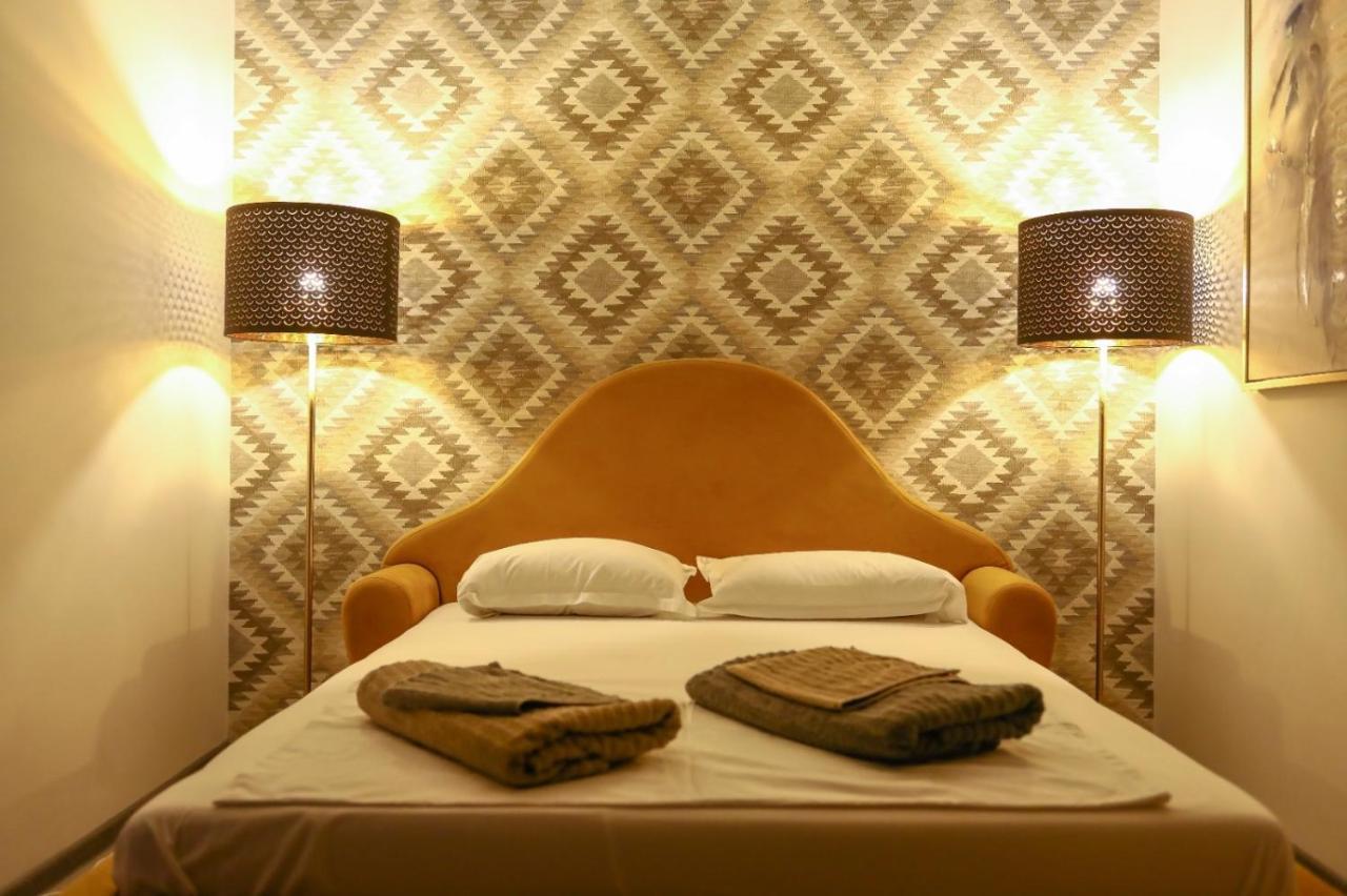Apartment Colonial Touch *