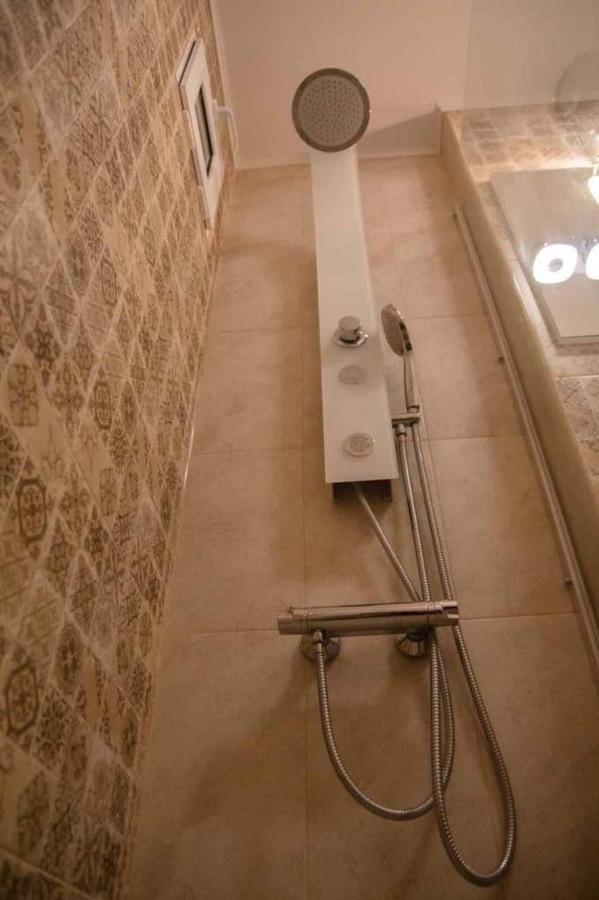 Colonial Touch Apartment *