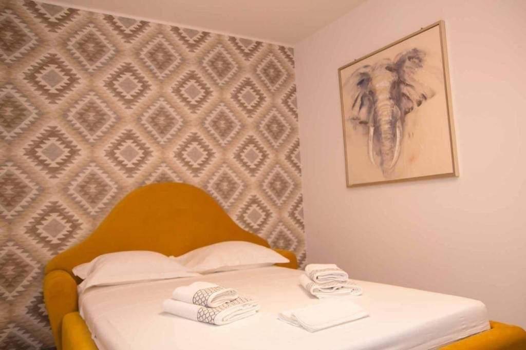Apartment Colonial Touch Brasov